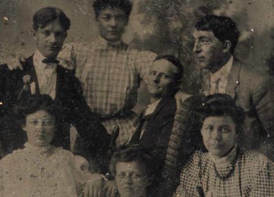 100 year old photo of immigrant family